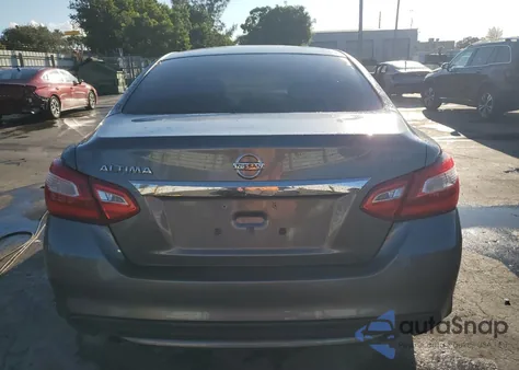 2016 Nissan Altima 2.5 z USA, uszkodzony, nr VIN 1N4AL3AP5GC265214